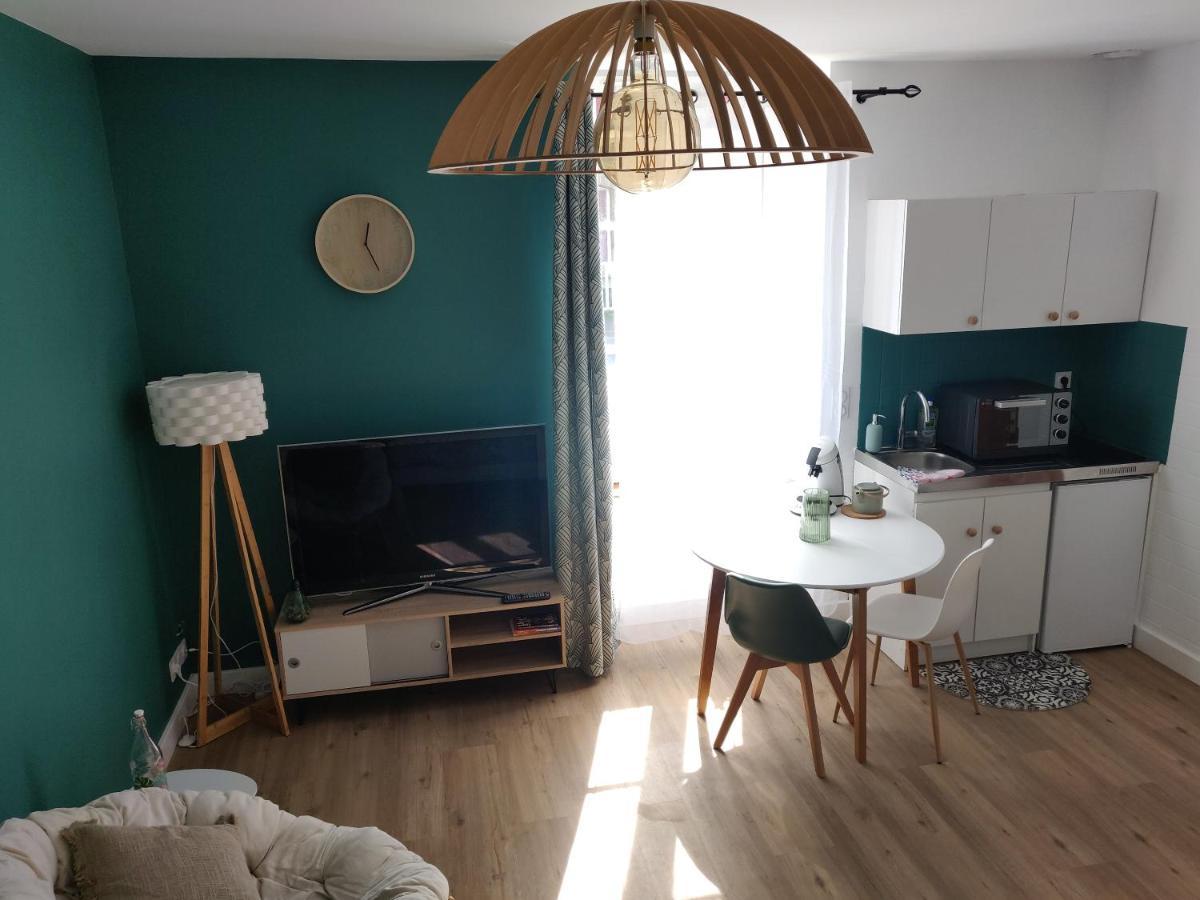 Scandinave - Proche Gare & Centre-Ville - Stationnement - Cour Interieure Table & Chaises Σαιν-Μπριέκ Εξωτερικό φωτογραφία